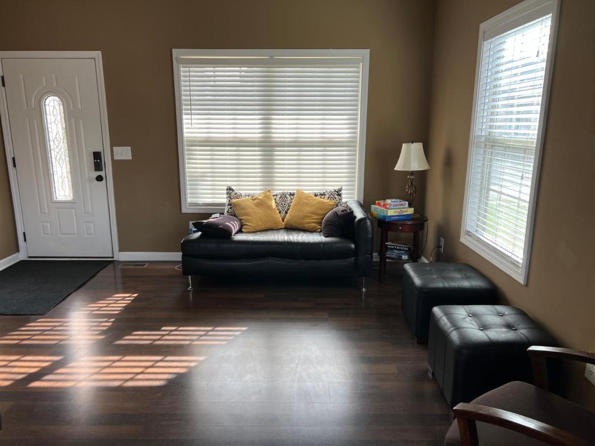 Five Stars Luxury Home Clarksville Bagian luar foto