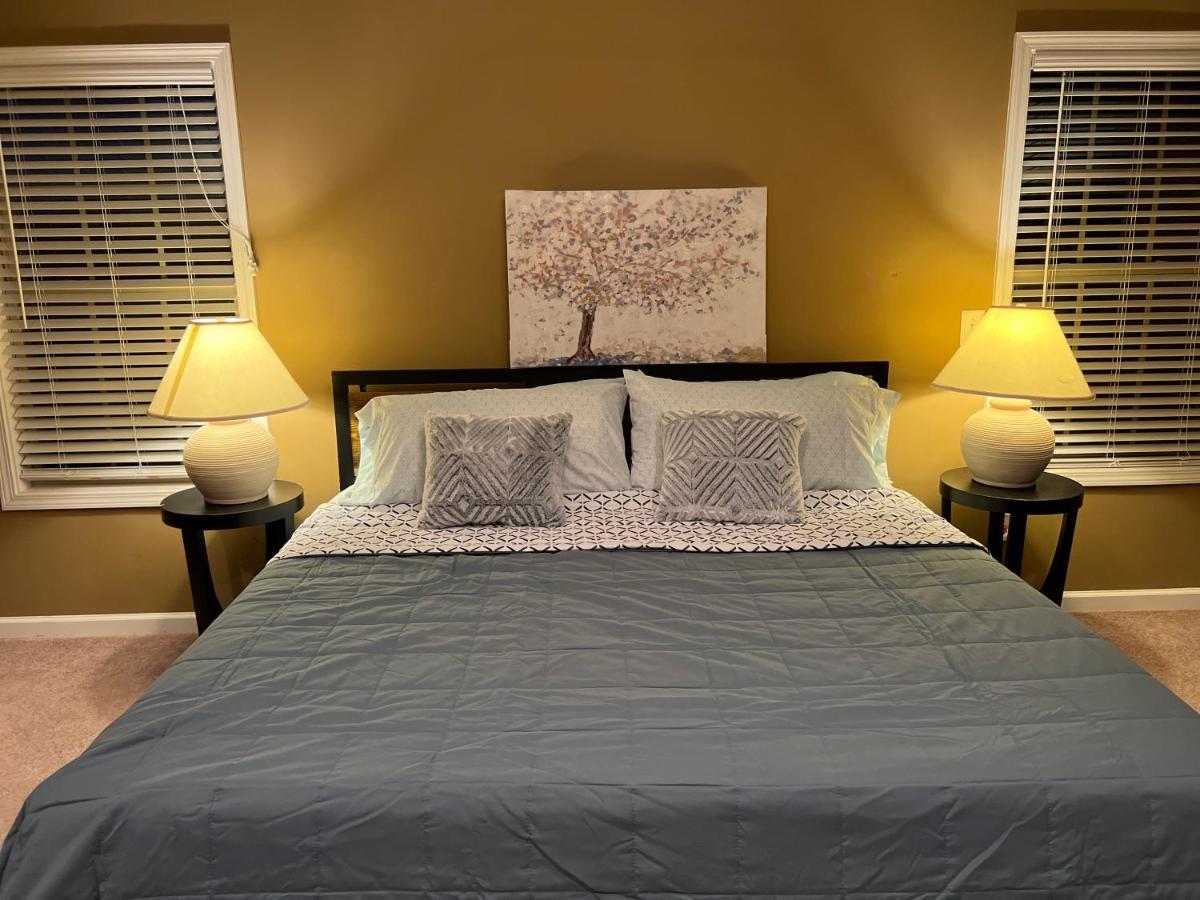 Five Stars Luxury Home Clarksville Bagian luar foto